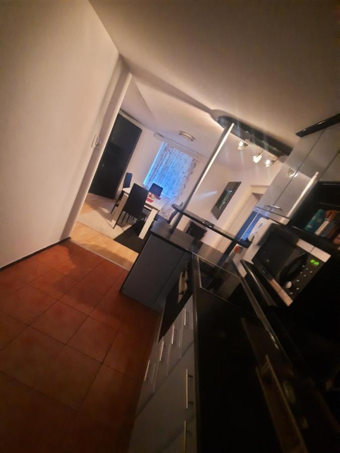 Downtown Apartment Смедерево Екстериор снимка